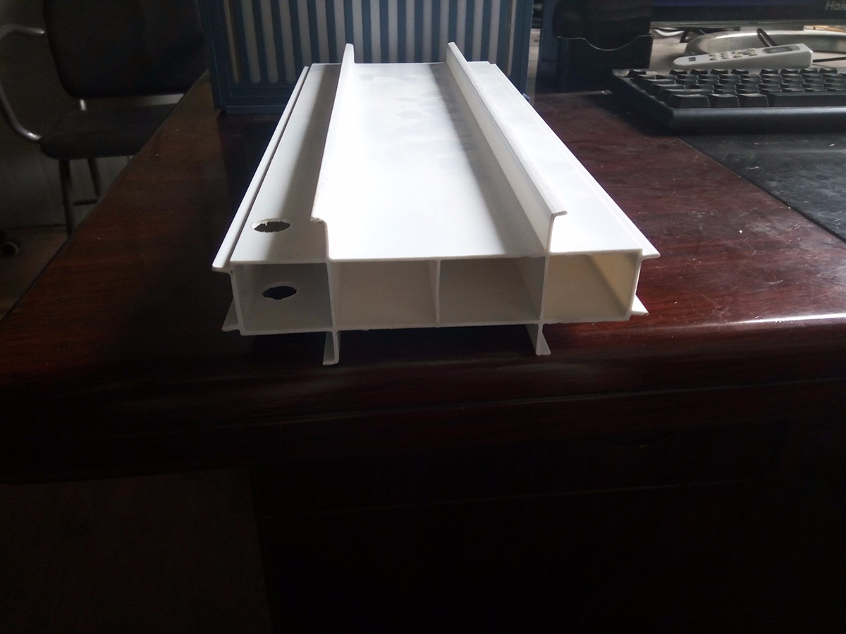 泰州立面拉缝板 (1)150MM宽拉缝板